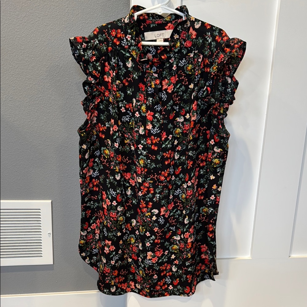 LOFT - Ruffle Neck and Sleeveless Ruffle Detail, Button Down Shell